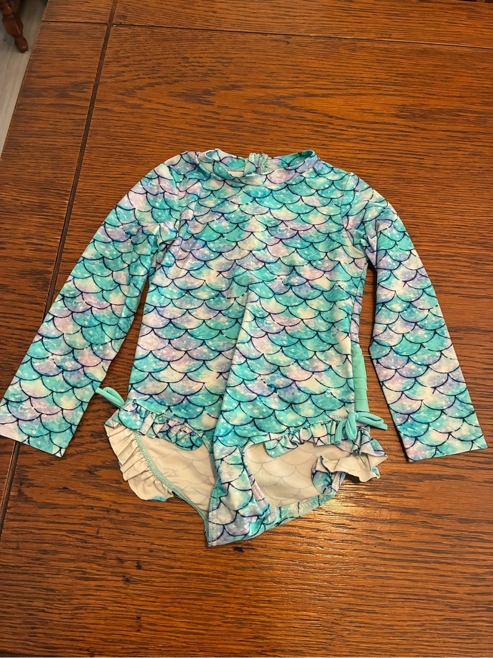 Long-Sleeve Kids Mermaid Scale Rash Guard Swimsuit in Aqua & Purple